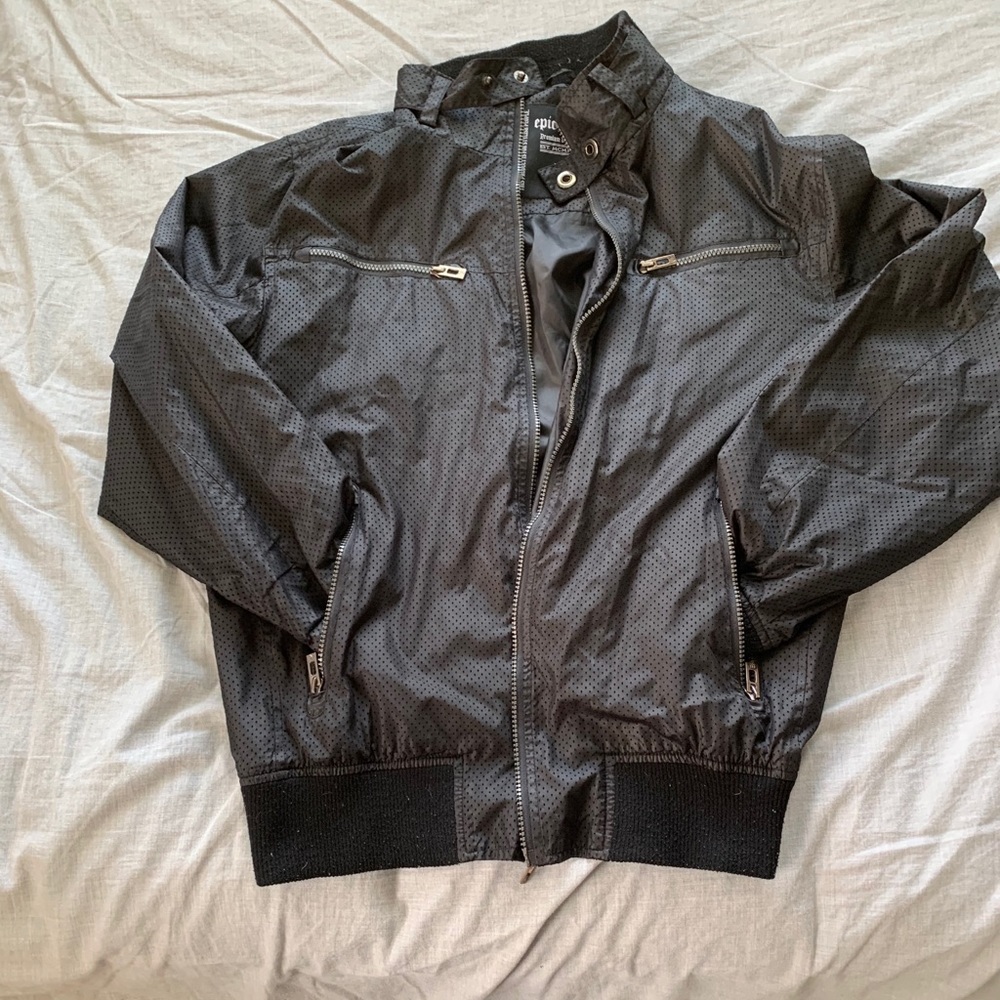 Lightweight Men’s Jacket